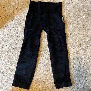 Gymshark capris pants